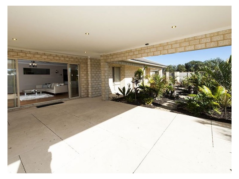 85 Gibbs, Atwell WA 6164