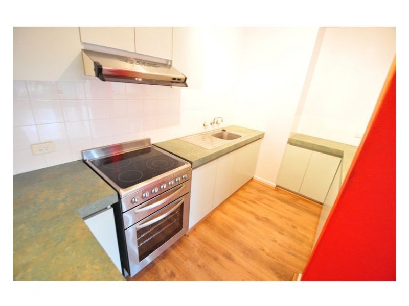 5/2 Pengilly Road, Orelia WA 6167