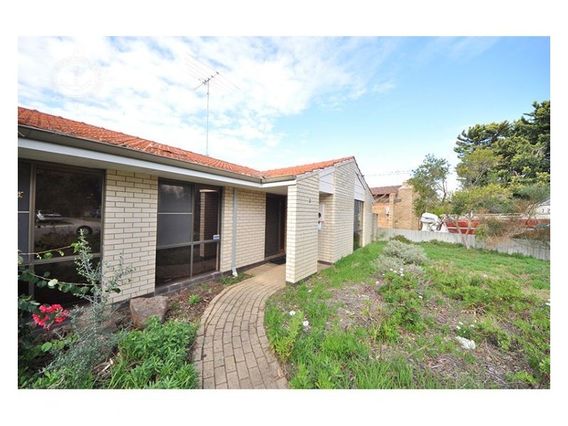 2 Leonard Way, Spearwood WA 6163