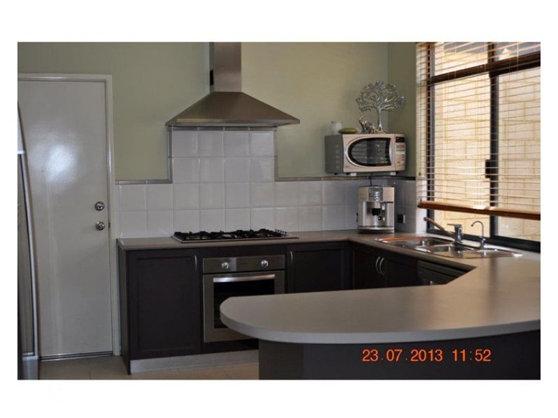 2 Greenwich Parade, Canning Vale WA 6155