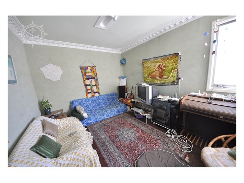 12 Elizabeth Street, White Gum Valley WA 6162