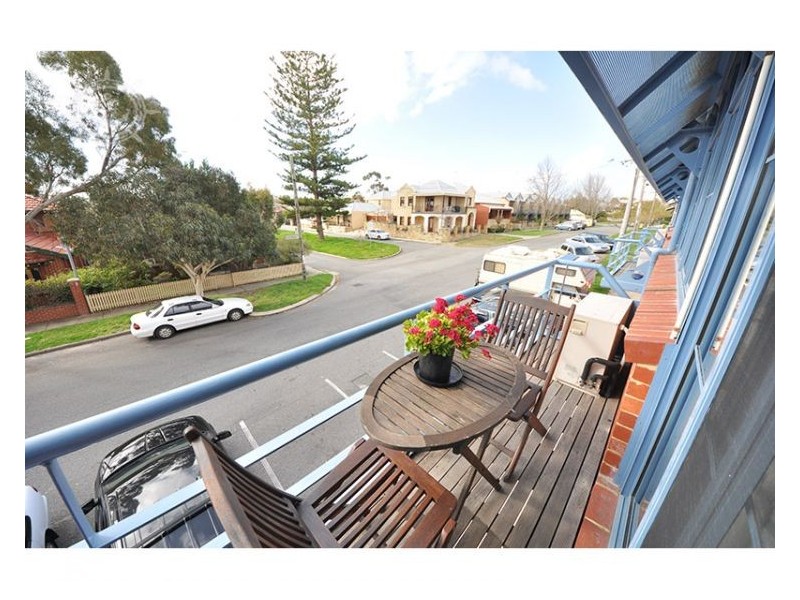 13/330 South Tce, South Fremantle WA 6162