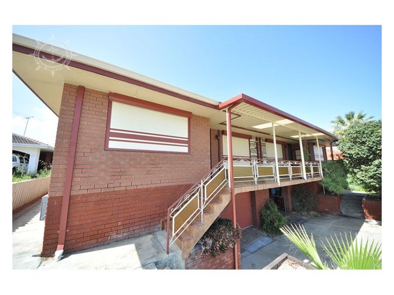 374A Carrington Street, Hamilton Hill WA 6163