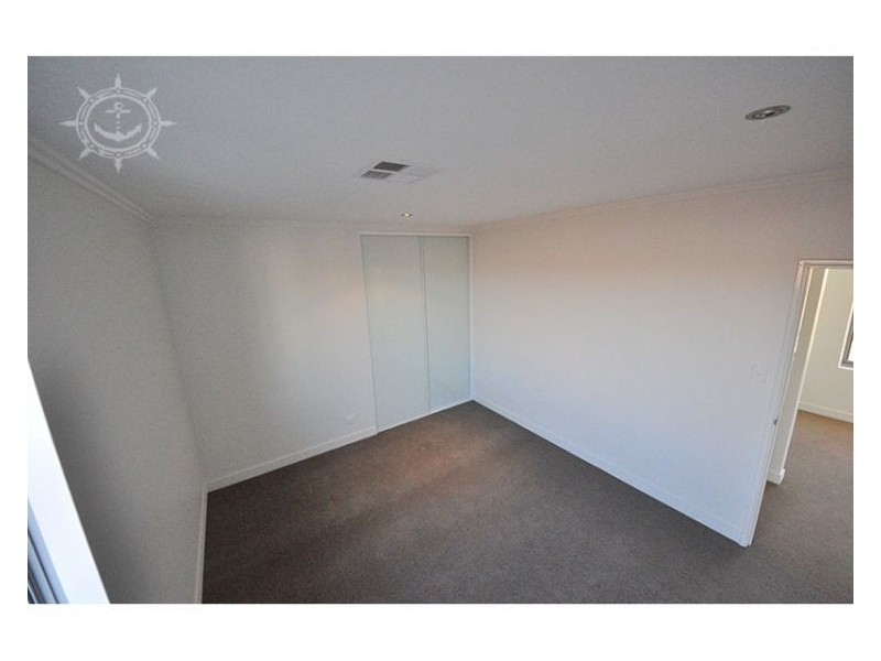 2 Fullston Way, Beaconsfield WA 6162