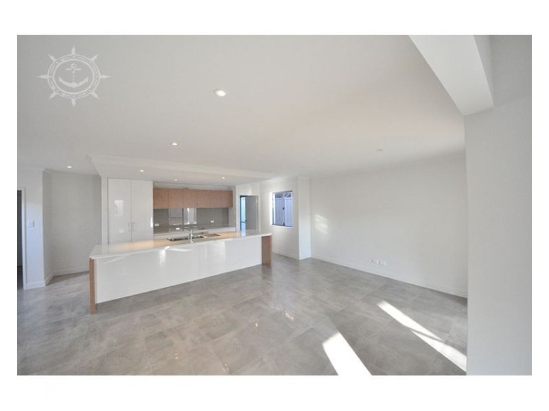 2 Fullston Way, Beaconsfield WA 6162