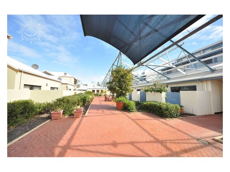 13/330 South Terrace, South Fremantle WA 6162