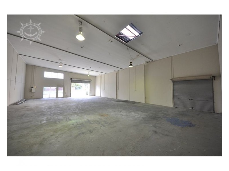 15B Weatherburn Way, Kardinya WA 6163
