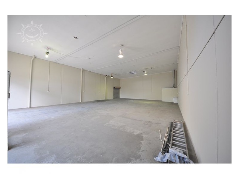 15B Weatherburn Way, Kardinya WA 6163