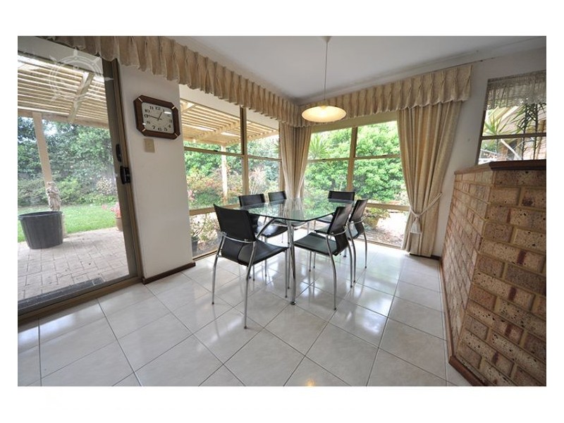 3 Lourens Dale, Winthrop WA 6150