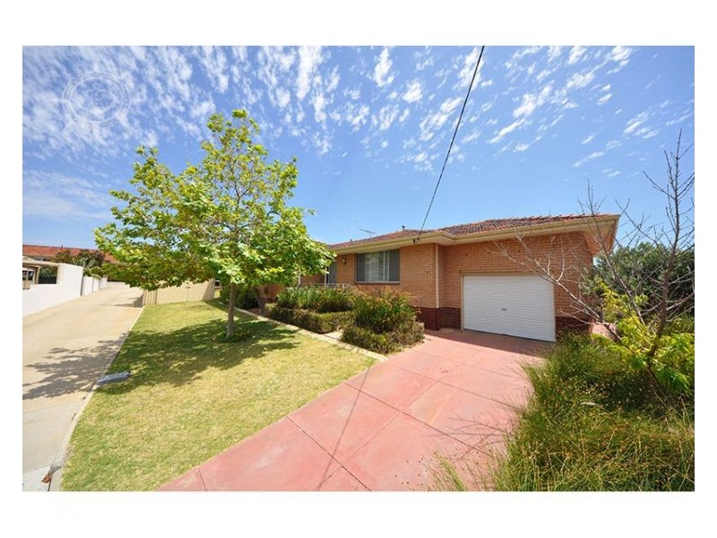 7 Badham Close, Beaconsfield WA 6162