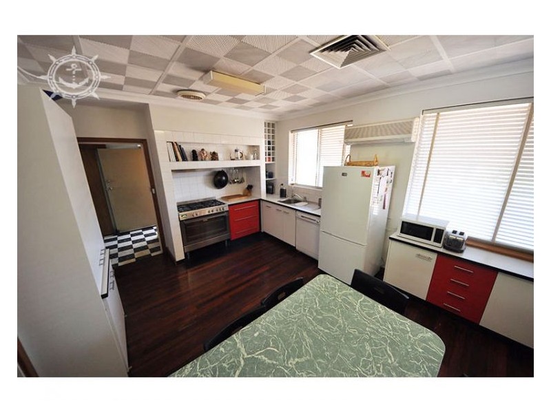 7 Badham Close, Beaconsfield WA 6162