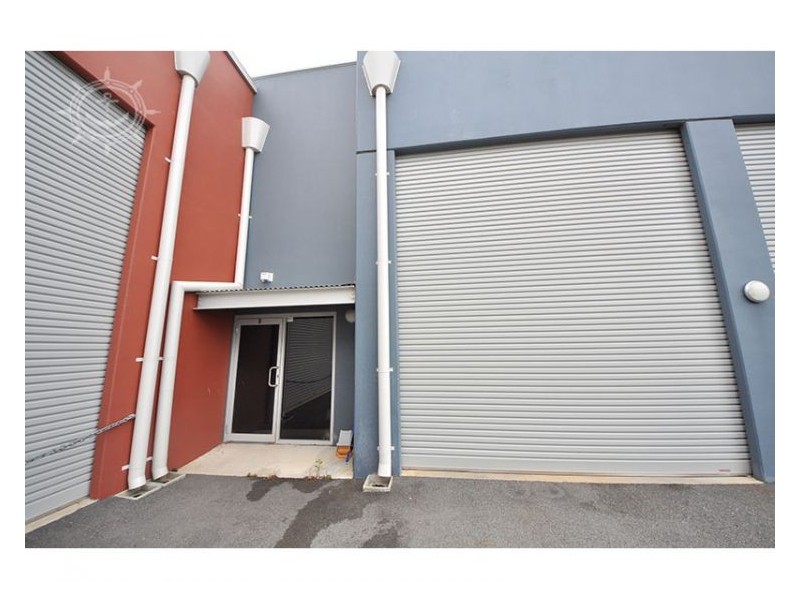 3/4 Parkinson Lane, Kardinya WA 6163