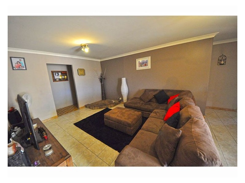 11 Osprey Drive, Yangebup WA 6164