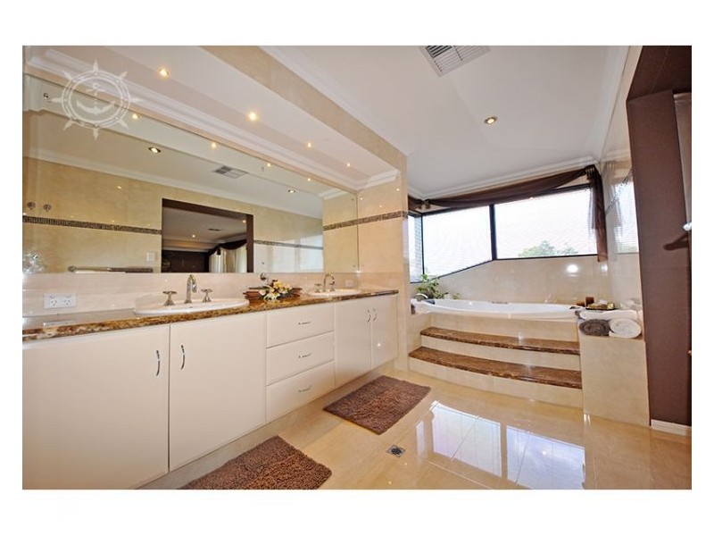 33 Giudice Way, Yangebup WA 6164