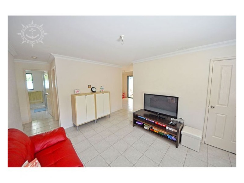 2/91 Phoenix Road, Spearwood WA 6163