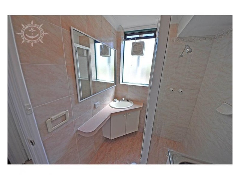 2 / 140 Melville Pde, Como WA 6152