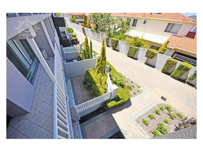 2 / 140 Melville Pde, Como WA 6152