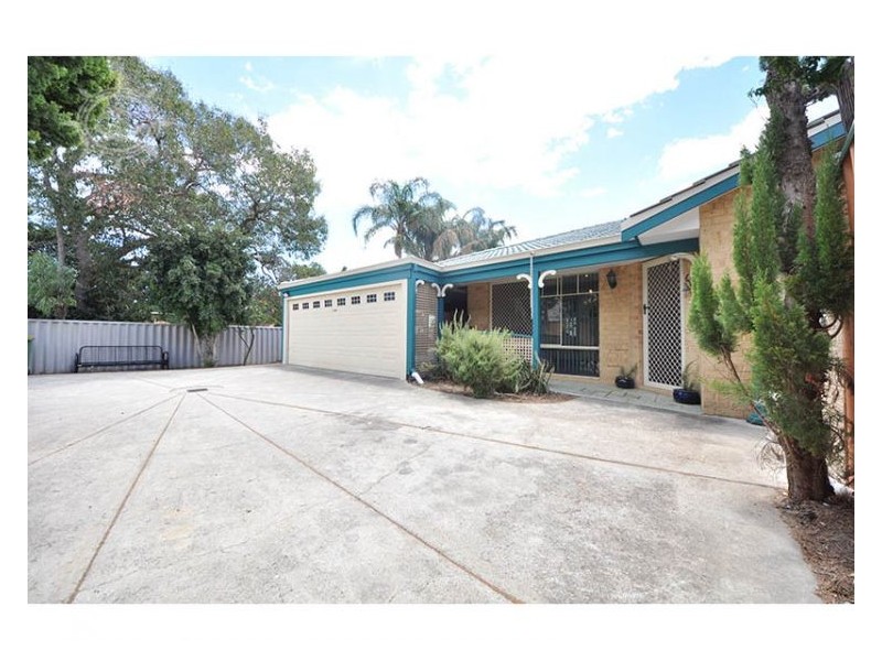 87a Zenobia Street, Palmyra WA 6157