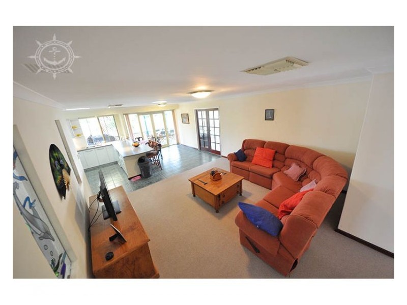 87a Zenobia Street, Palmyra WA 6157