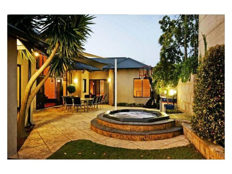 149 George Street, East Fremantle WA 6158