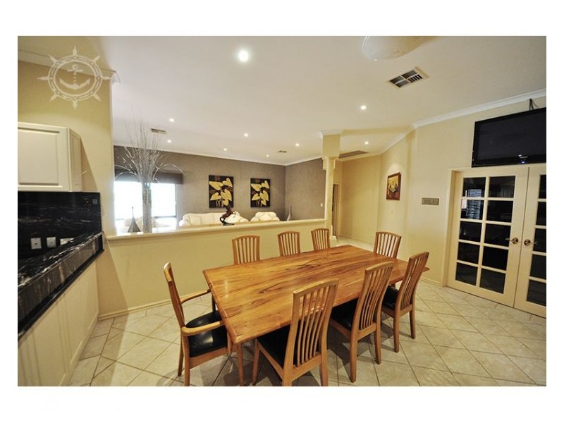 23 Lupin Way, Coogee WA 6166