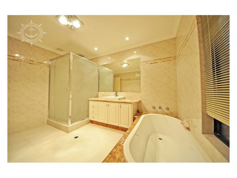 23 Lupin Way, Coogee WA 6166