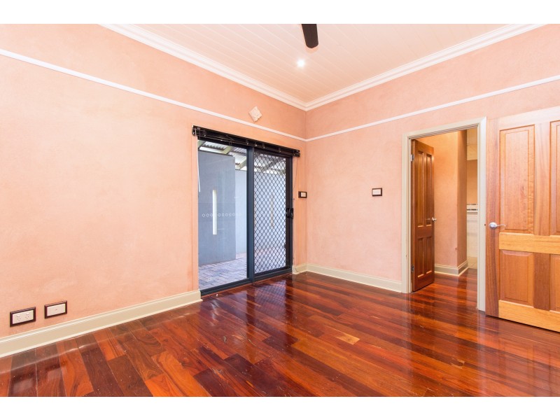 10 Godwit Crescent, Djugun WA 6725