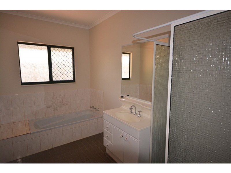 5 Macnee Court, Cable Beach WA 6726