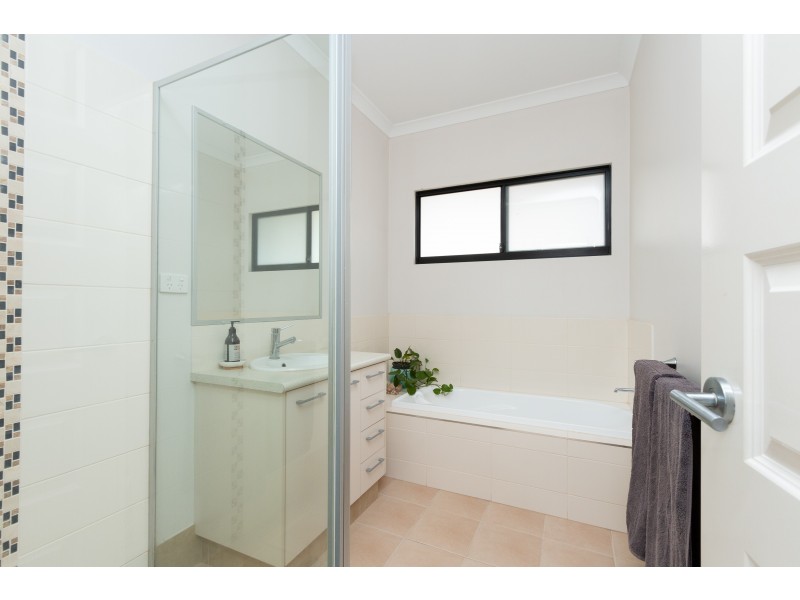 10 Hatoyama View, Bilingurr WA 6725