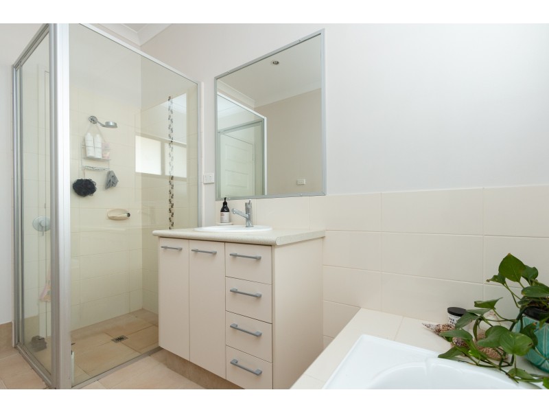 10 Hatoyama View, Bilingurr WA 6725