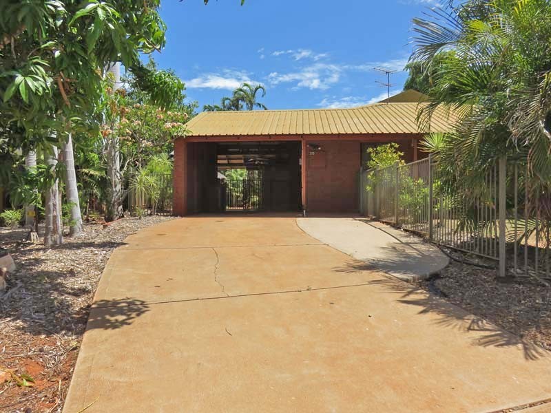 4/2 Tamaki Mews, Cable Beach WA 6726