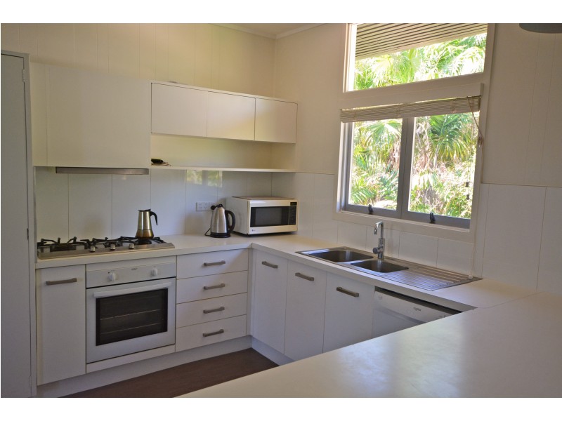 6 Anne Street, Broome WA 6725