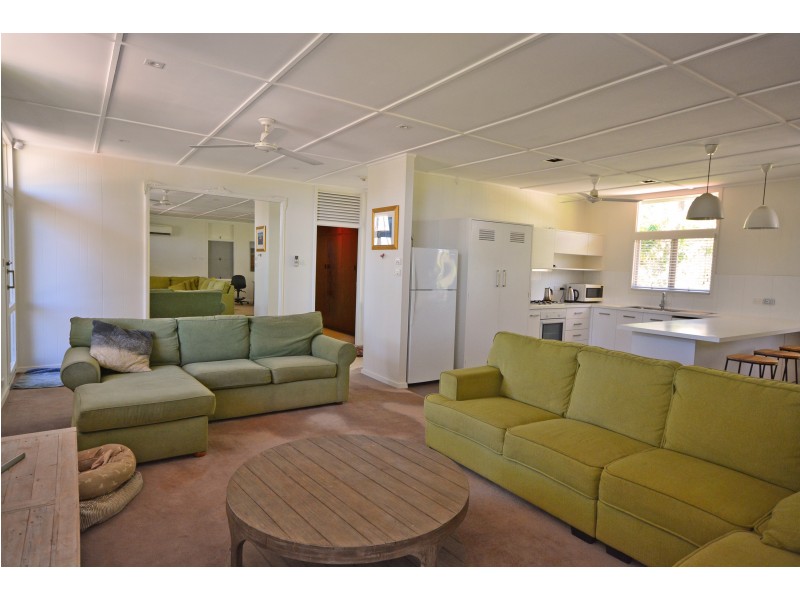 6 Anne Street, Broome WA 6725