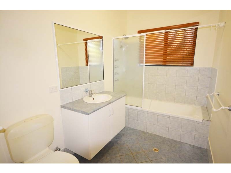 9 Bowerbird Loop, Djugun WA 6725