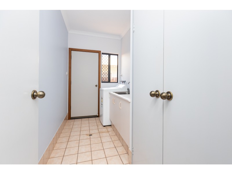 33 Bowerbird Loop, Djugun WA 6725