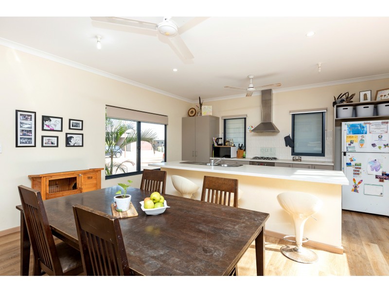 29 Tomarito Crescent, Bilingurr WA 6725