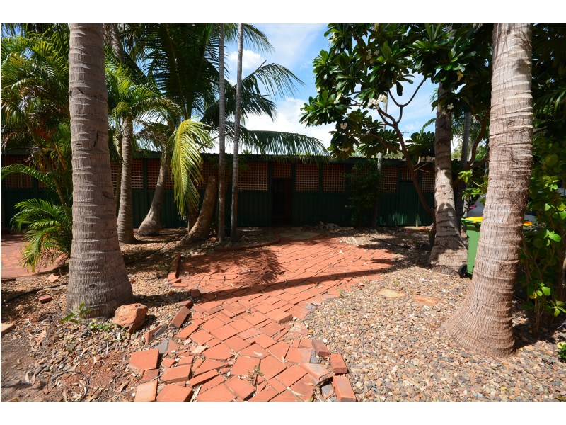 2/13 Stewart Street, Broome WA 6725