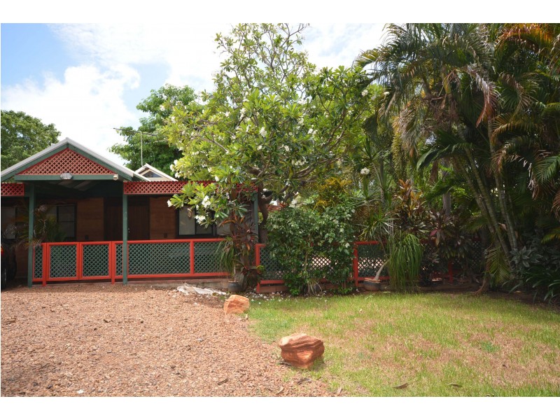 8A Stainton Place, Cable Beach WA 6726