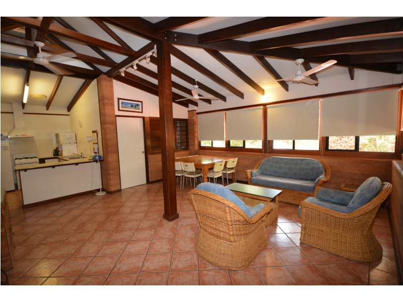 8A Stainton Place, Cable Beach WA 6726