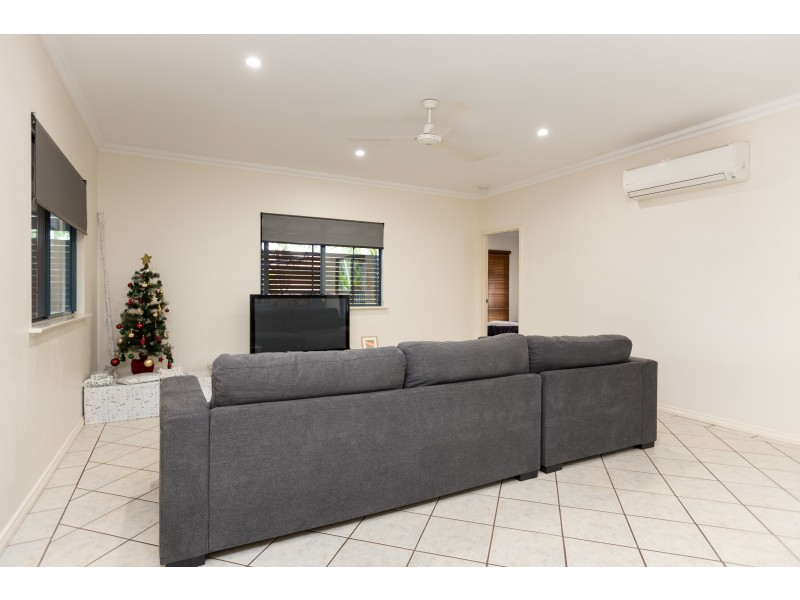 15 Bowerbird Loop, Djugun WA 6725