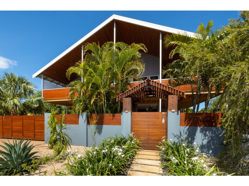 18 Kapang Drive, Cable Beach WA 6726