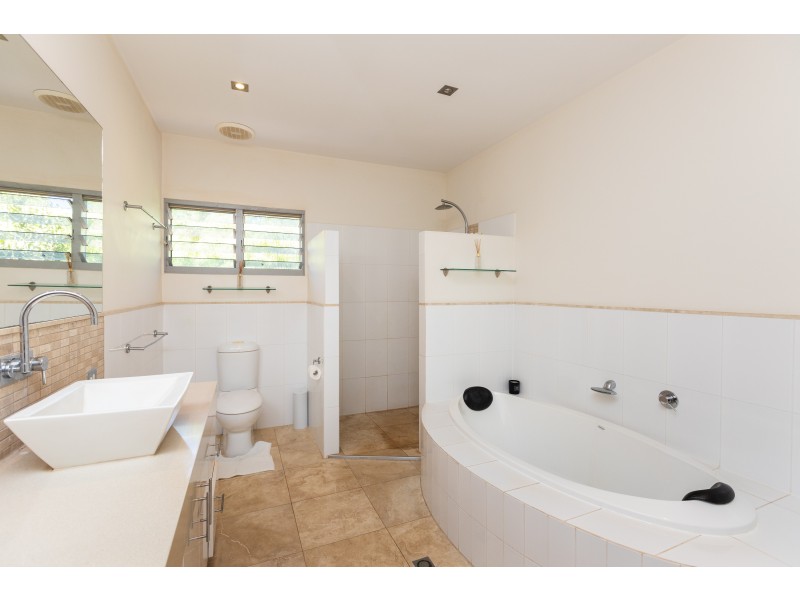 18 Kapang Drive, Cable Beach WA 6726