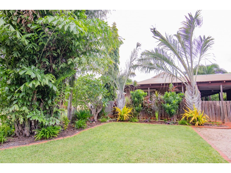 8A Hawkes Place, Cable Beach WA 6726