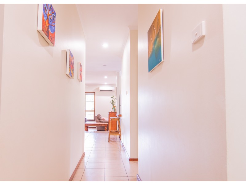 8A Hawkes Place, Cable Beach WA 6726