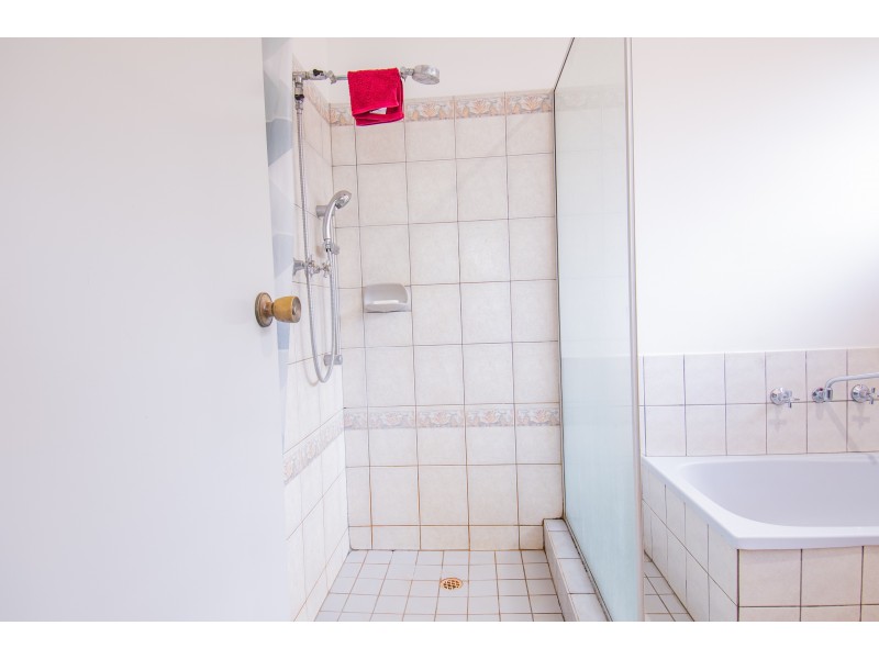 8A Hawkes Place, Cable Beach WA 6726