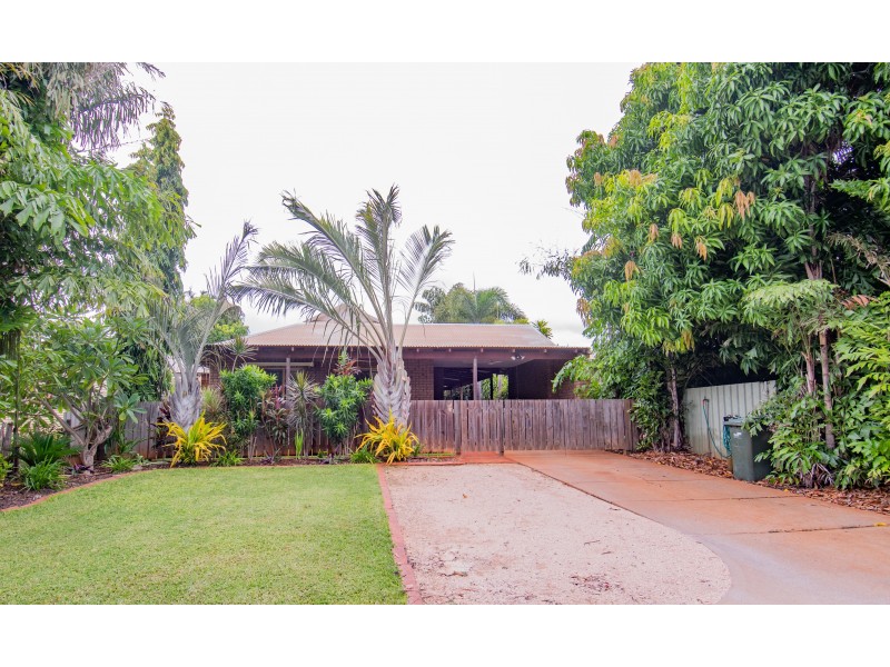 8A Hawkes Place, Cable Beach WA 6726