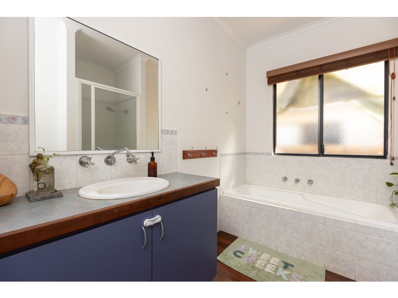 10 Goshawk Loop, Djugun WA 6725