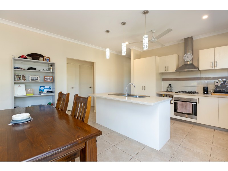 26 Tokumaru Bend, Bilingurr WA 6725