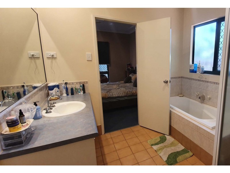 4A Slater Road, Cable Beach WA 6726