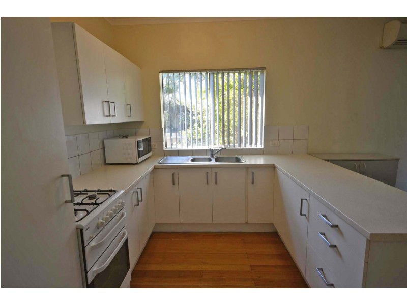 2/20 Robinson Street, Broome WA 6725